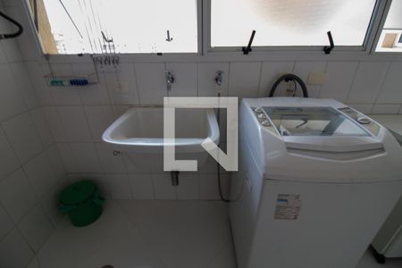 Apartamento à venda com 170m², 4 quartos e 3 vagas Apartamento à venda com 170m², 4 quartos e 3 vagasÁrea de Serviço