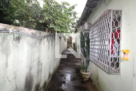 Casa à venda com 60m², 2 quartos e 1 vagaÁrea externa