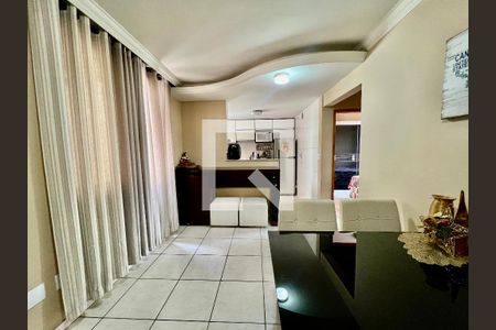Sala de apartamento para alugar com 2 quartos, 50m² em Tres Barras, Contagem