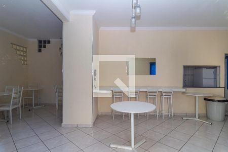 Apartamento à venda com 64m², 3 quartos e 1 vaga Apartamento à venda com 64m², 3 quartos e 1 vagaÁrea comum - Salão de festas