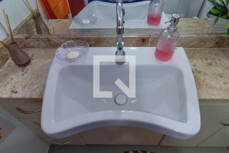 Apartamento à venda com 64m², 3 quartos e 1 vaga Apartamento à venda com 64m², 3 quartos e 1 vagaBanheiro