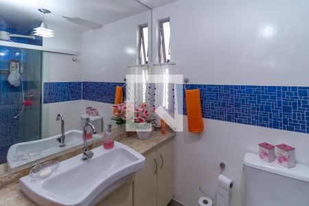 Apartamento à venda com 64m², 3 quartos e 1 vaga Apartamento à venda com 64m², 3 quartos e 1 vagaBanheiro