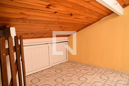 Casa de condomínio para alugar com 200m², 3 quartos e 3 vagasSótão