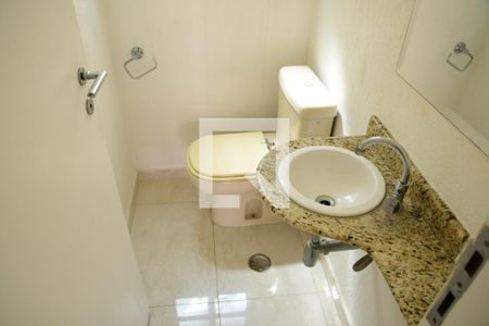 Casa de condomínio para alugar com 200m², 3 quartos e 3 vagasLavabo