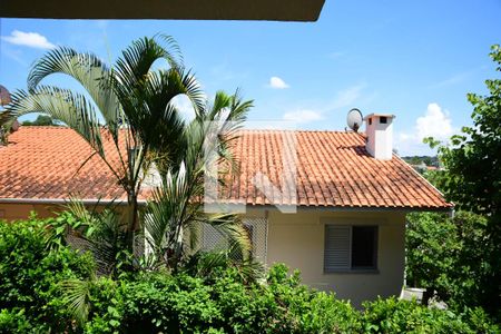Casa de condomínio para alugar com 200m², 3 quartos e 3 vagasSala