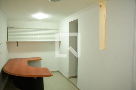 Casa de condomínio para alugar com 200m², 3 quartos e 3 vagasEscritório