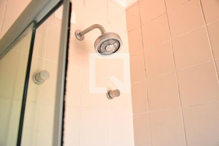 Casa de condomínio para alugar com 200m², 3 quartos e 3 vagasBanheiro Social