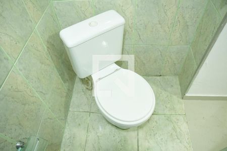 Casa de condomínio para alugar com 200m², 3 quartos e 3 vagasBanheiro