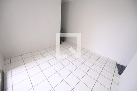 Apartamento para alugar com 3 quartos, 72m² em Goiânia 2, Goiânia