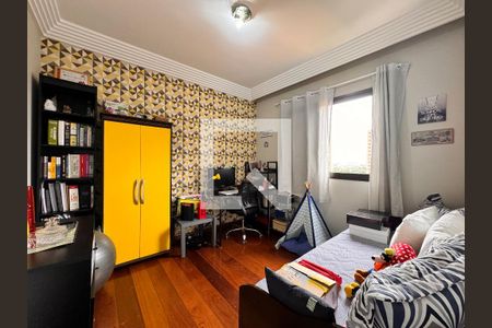 Apartamento à venda com 95m², 3 quartos e 3 vagasQuarto 1