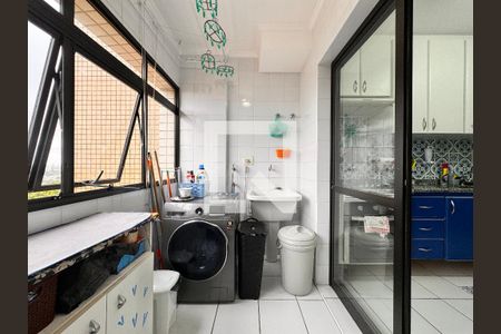 Apartamento à venda com 95m², 3 quartos e 3 vagasLavanderia