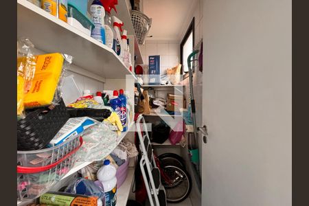 Apartamento à venda com 95m², 3 quartos e 3 vagasDepósito