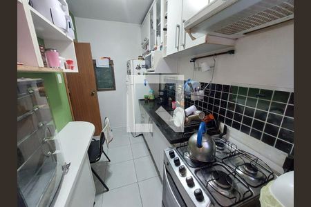 Apartamento à venda com 54m², 2 quartos e 1 vagaCozinha