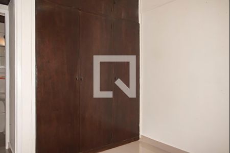 Quarto 2 de apartamento para alugar com 2 quartos, 60m² em Parque Imperial, São Paulo