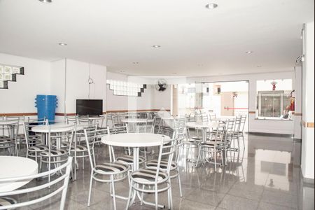 Apartamento para alugar com 60m², 2 quartos e 1 vagaÁrea comum - Salão de festas