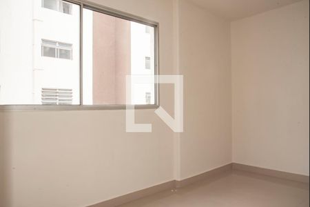 Sala de apartamento para alugar com 2 quartos, 60m² em Parque Imperial, São Paulo
