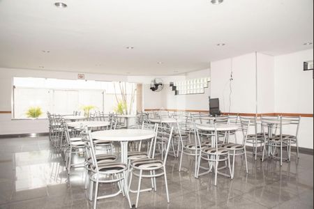 Apartamento para alugar com 60m², 2 quartos e 1 vagaÁrea comum - Salão de festas