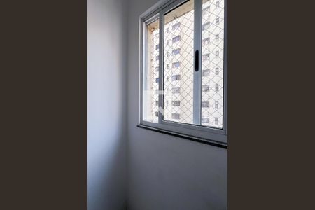 Apartamento à venda com 57m², 2 quartos e 1 vagaSacada
