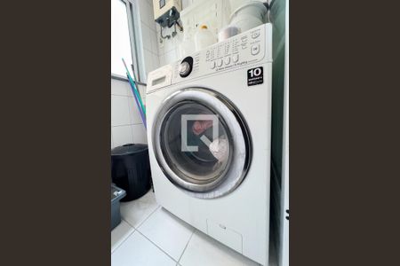 Apartamento à venda com 57m², 2 quartos e 1 vagaÁrea de Serviço