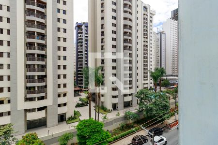 Apartamento à venda com 70m², 2 quartos e 1 vagaQuarto 2 - Vista