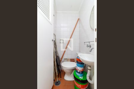 Apartamento à venda com 70m², 2 quartos e 1 vagaÁrea de Serviço - Banheiro