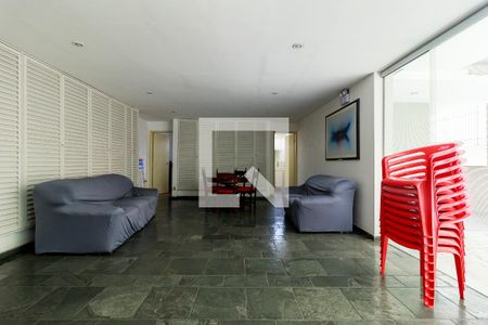 Apartamento à venda com 70m², 2 quartos e 1 vagaSalão de Festas