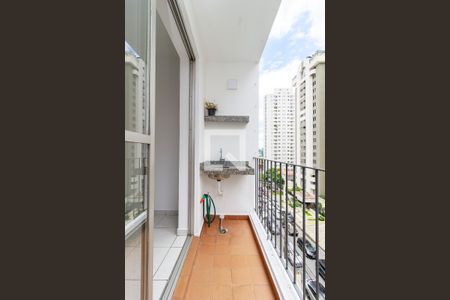 Apartamento à venda com 70m², 2 quartos e 1 vagaSala - Varanda