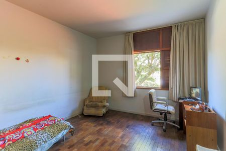 Casa à venda com 310m², 3 quartos e 4 vagasSuíte