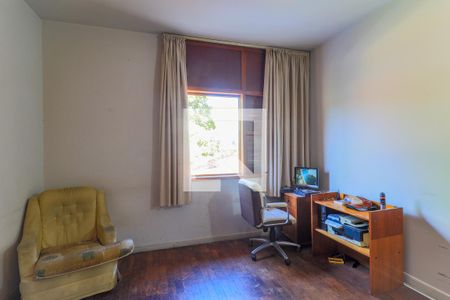 Casa à venda com 310m², 3 quartos e 4 vagasSuíte