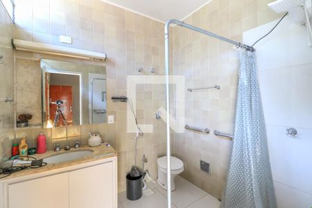 Casa à venda com 310m², 3 quartos e 4 vagasBanheiro