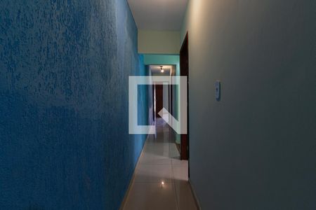 Casa à venda com 200m², 3 quartos e 2 vagas Casa à venda com 200m², 3 quartos e 2 vagasQuarto 3 - Vista corredor