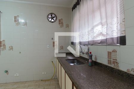 Casa à venda com 200m², 3 quartos e 2 vagas Casa à venda com 200m², 3 quartos e 2 vagasCozinha Pia