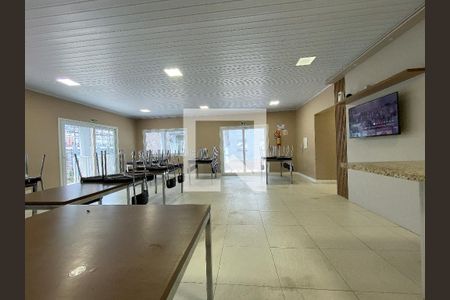 Apartamento à venda com 62m², 2 quartos e 1 vagaÁrea comum 