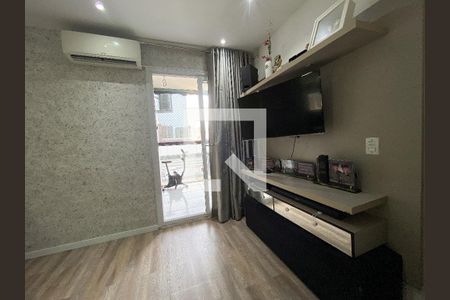 Apartamento à venda com 62m², 2 quartos e 1 vagaSala