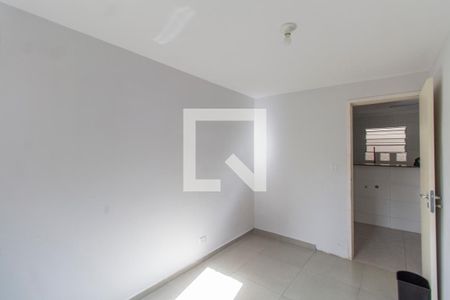 Quarto 1 de apartamento para alugar com 2 quartos, 39m² em Vila Nhocuné, São Paulo