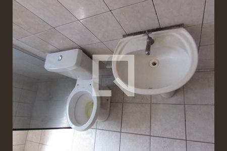Banheiro de casa para alugar com 2 quartos, 100m² em Jardim Catanduva, São Paulo
