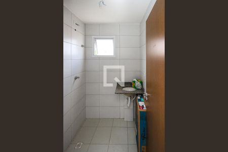 Banheiro de apartamento para alugar com 1 quarto, 38m² em Quinta da Paineira, São Paulo