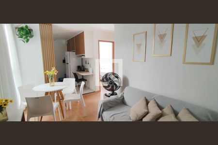 Sala de apartamento para alugar com 2 quartos, 44m² em Jardim das Margaridas, Salvador