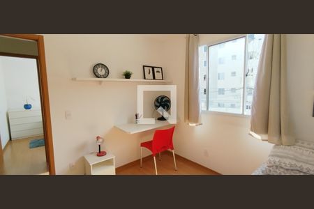 Quarto 2 de apartamento para alugar com 2 quartos, 44m² em Jardim das Margaridas, Salvador