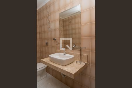 Casa para alugar com 138m², 2 quartos e 2 vagasBanheiro 2