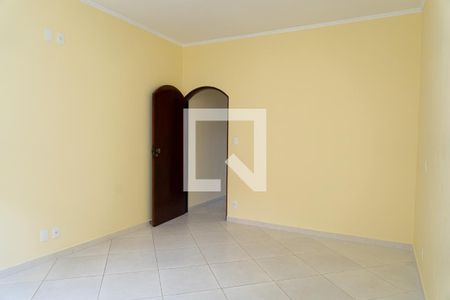 Casa para alugar com 138m², 2 quartos e 2 vagasQuarto 2