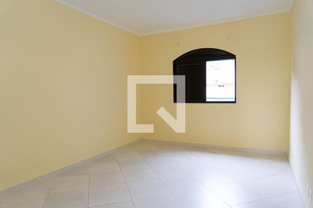 Casa para alugar com 138m², 2 quartos e 2 vagasQuarto 2