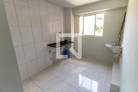 Apartamento para alugar com 45m², 2 quartos e 1 vaga Apartamento para alugar com 45m², 2 quartos e 1 vagaCozinha e Área de Serviço