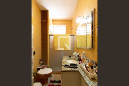 Apartamento à venda com 110m², 2 quartos e sem vagaDetalhe do banheiro social 