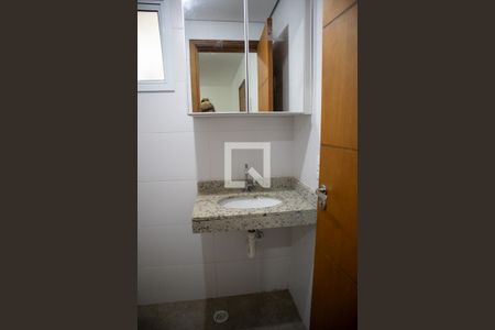 Banheiro de apartamento para alugar com 1 quarto, 36m² em Vila Leonor, São Paulo
