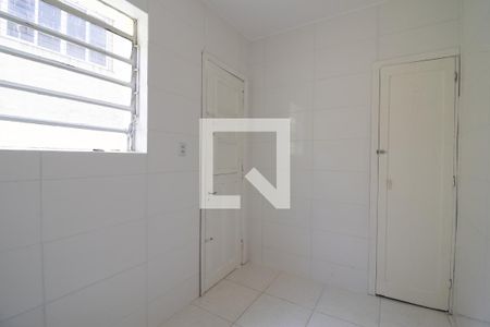 Banheiro de apartamento para alugar com 2 quartos, 97m² em São João, Porto Alegre