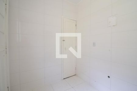 Banheiro de apartamento para alugar com 2 quartos, 97m² em São João, Porto Alegre