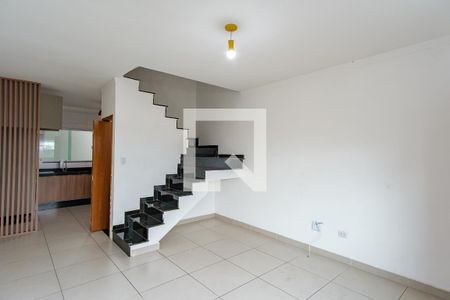 Sala de casa de condomínio para alugar com 2 quartos, 115m² em Vila Matilde, São Paulo