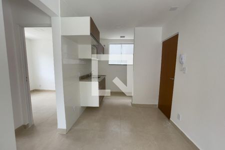 Apartamento para alugar com 50m², 2 quartos e 1 vaga Apartamento para alugar com 50m², 2 quartos e 1 vagaCozinha
