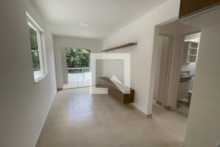 Apartamento para alugar com 50m², 2 quartos e 1 vaga Apartamento para alugar com 50m², 2 quartos e 1 vagaSala